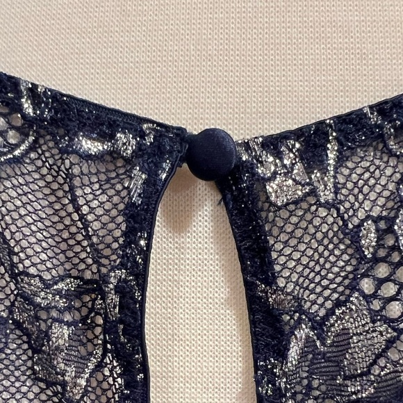 Victoria Secret Dream Angels Allure Shimmer Long-Sleeve Bra Longline Navy Large - Picture 7 of 15